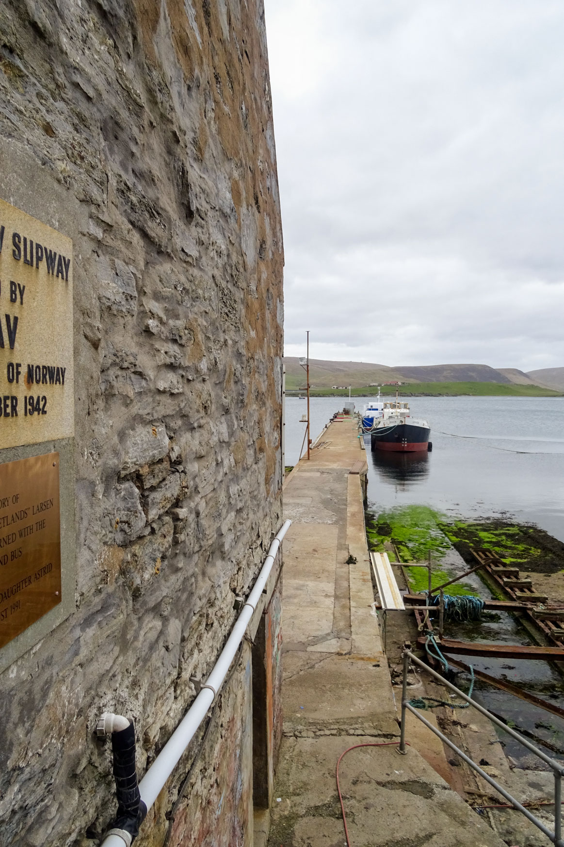 Alter Pier aus Zeit des Shetland Bus Unternehmens