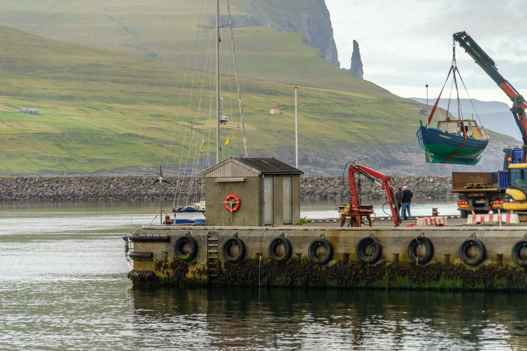 Liegeplatz in Miðvágur